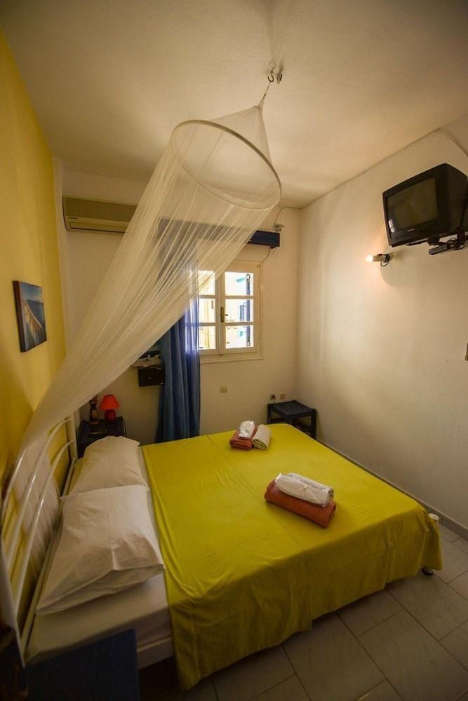 Villa Kostas เปริสซา ภายนอก รูปภาพ