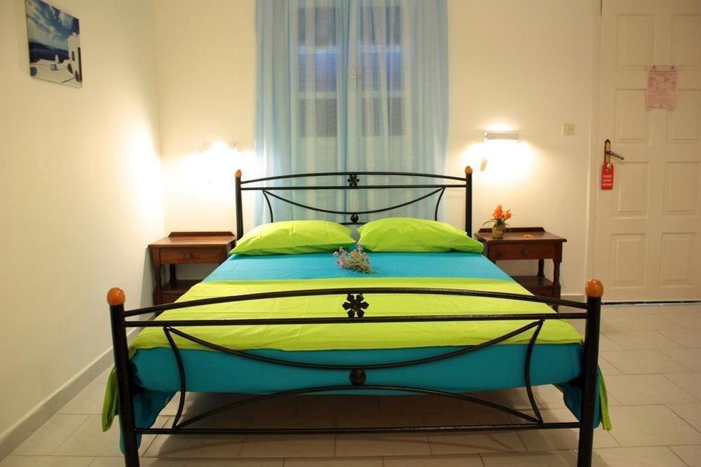 Villa Kostas เปริสซา ภายนอก รูปภาพ
