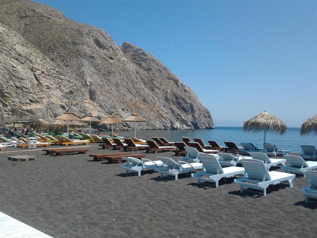 Villa Kostas เปริสซา ภายนอก รูปภาพ