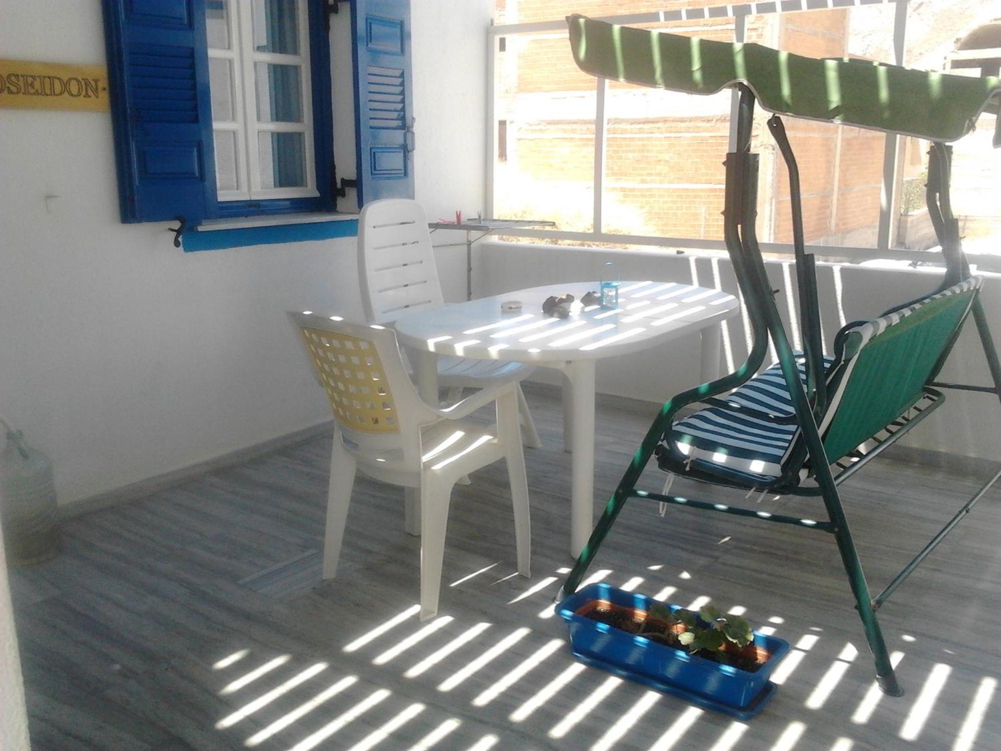 Villa Kostas เปริสซา ภายนอก รูปภาพ